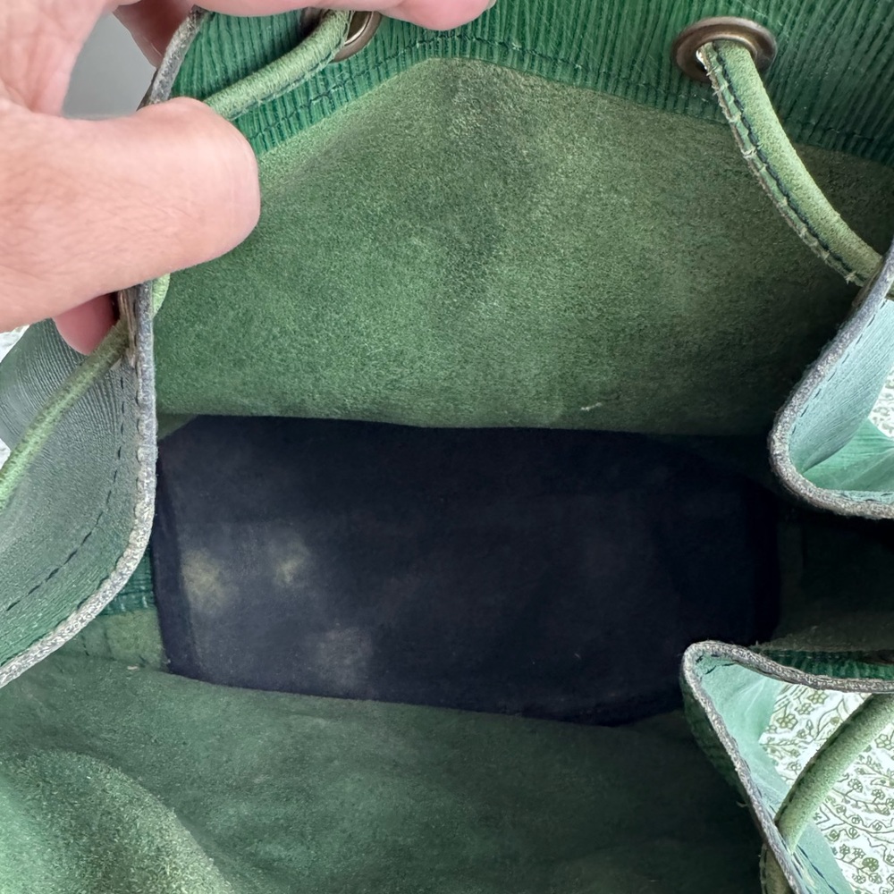 LOUIS VUITTON green epi leather NOE bucket bag - Picture 9 of 9